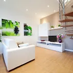 La Farina Aparthotel 4*