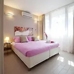 La Farina 4*