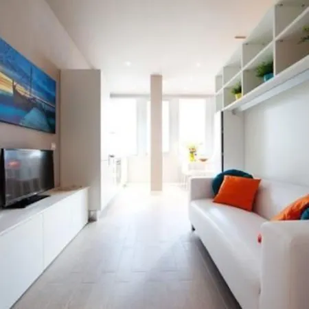 La Farina Aparthotel 4*