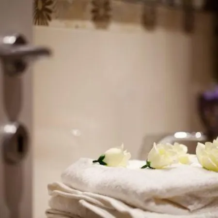 Aparthotel La Farina 4*